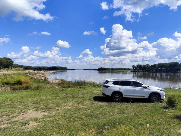 北京白先生有多余小车-京F•13***租出去