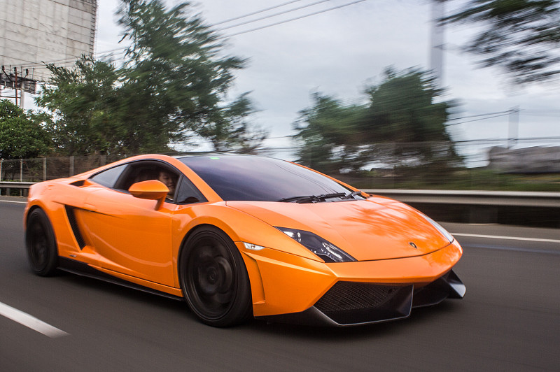 北京廖先生有不常用新能源车-京F•31****对外出租