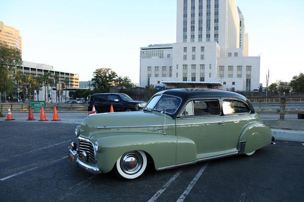 北京车牌新政放宽！新能源车受青睐，背后原因引人深思？